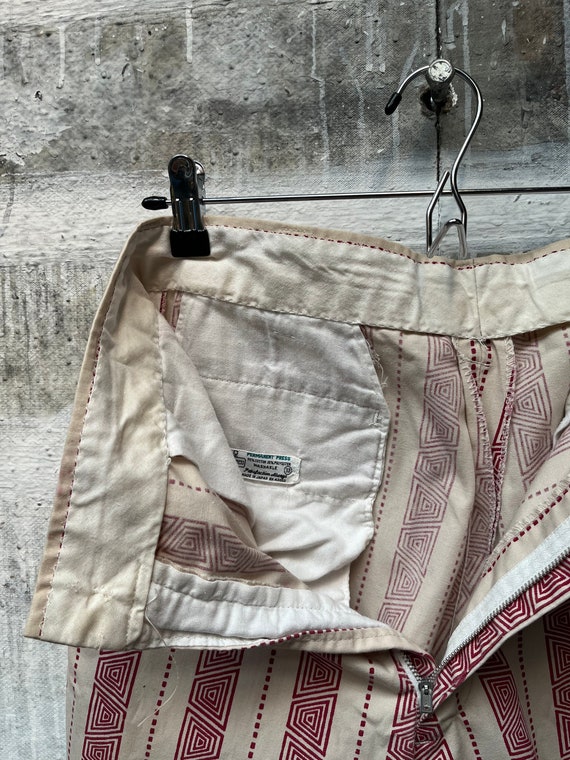 Patterned 70s Shorts Perm Press 28 waist - image 5