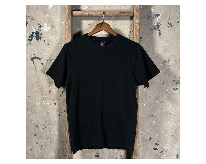 Black Gap Tee Knit