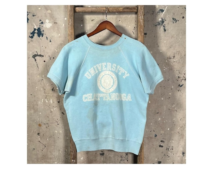 1960s Crewneck University Chattanooga Flocked