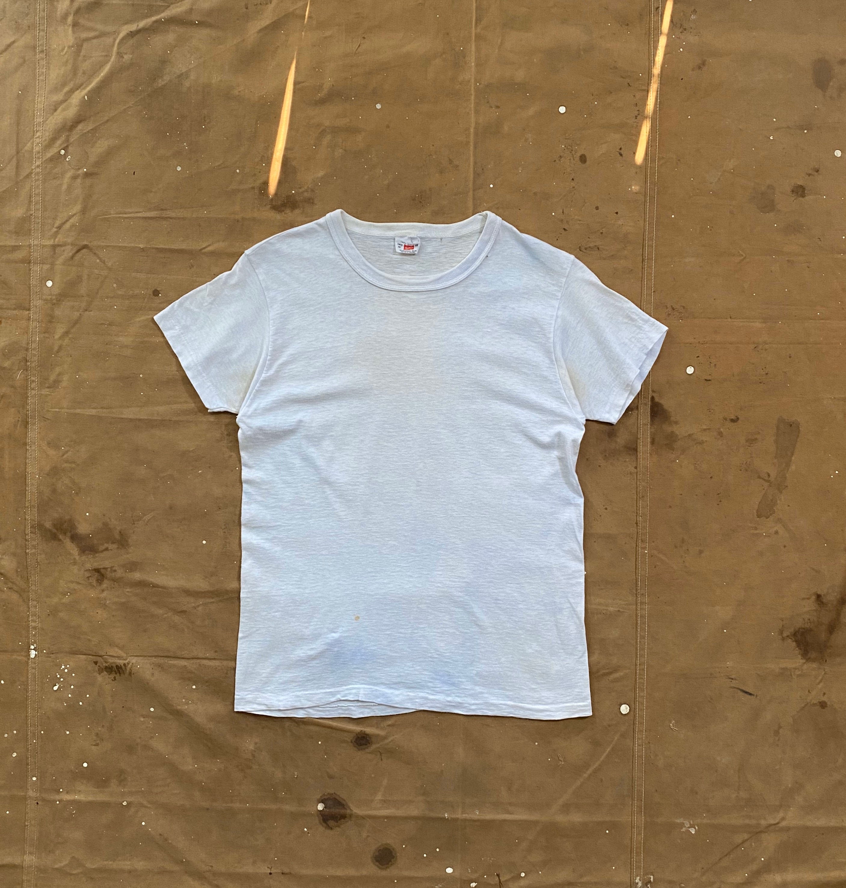 Hanes '60s White T-shirt Reinforced neck