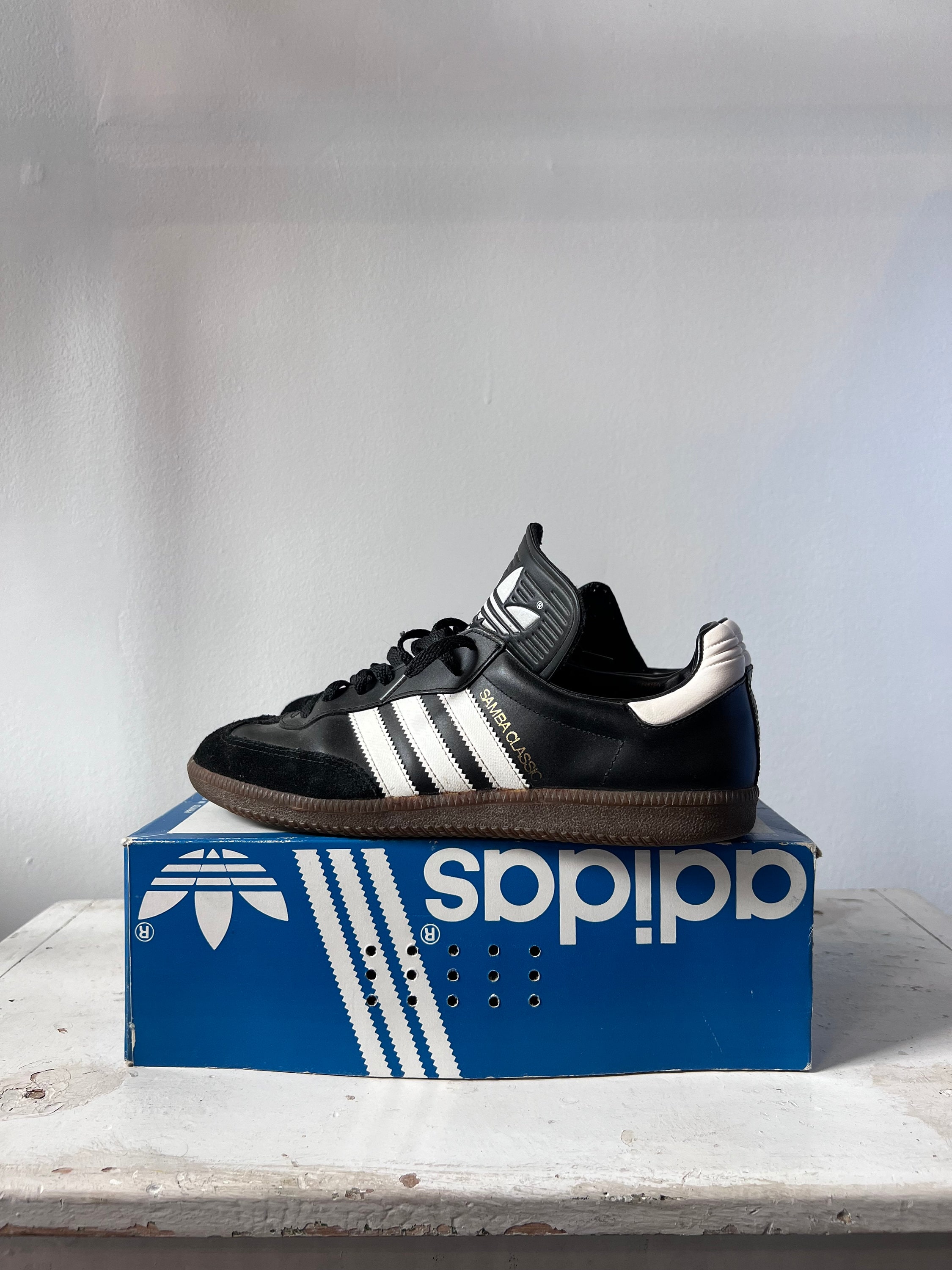 Adidas '90s Samba Classic Deadstock 8.5 Adidas '90s Samba Classic Deadstock 8.5