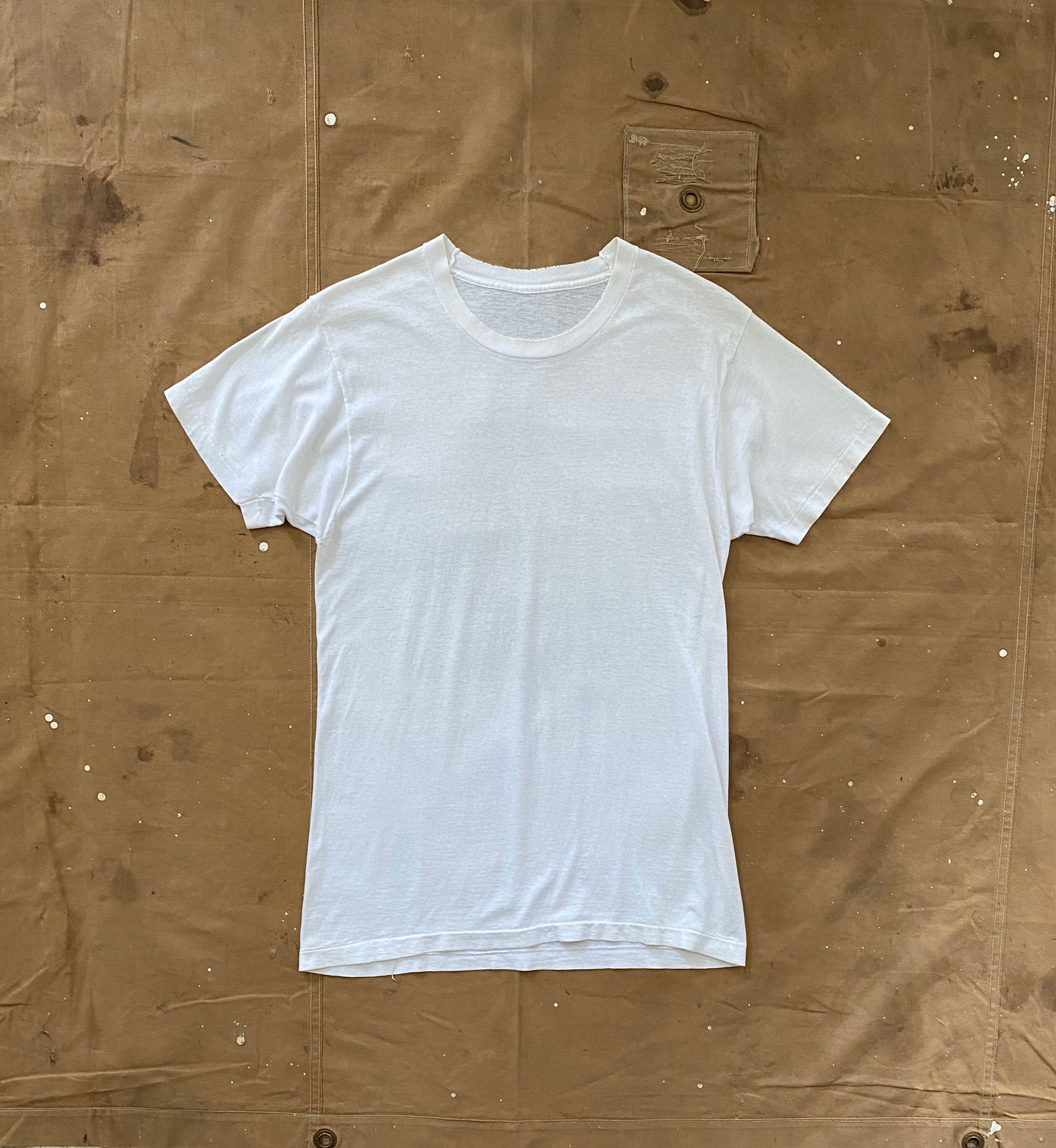 thin white t shirt