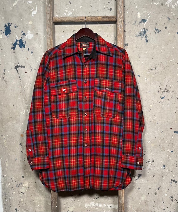 Chinstrap 1930s Woolrich Button Down Shirt - image 9