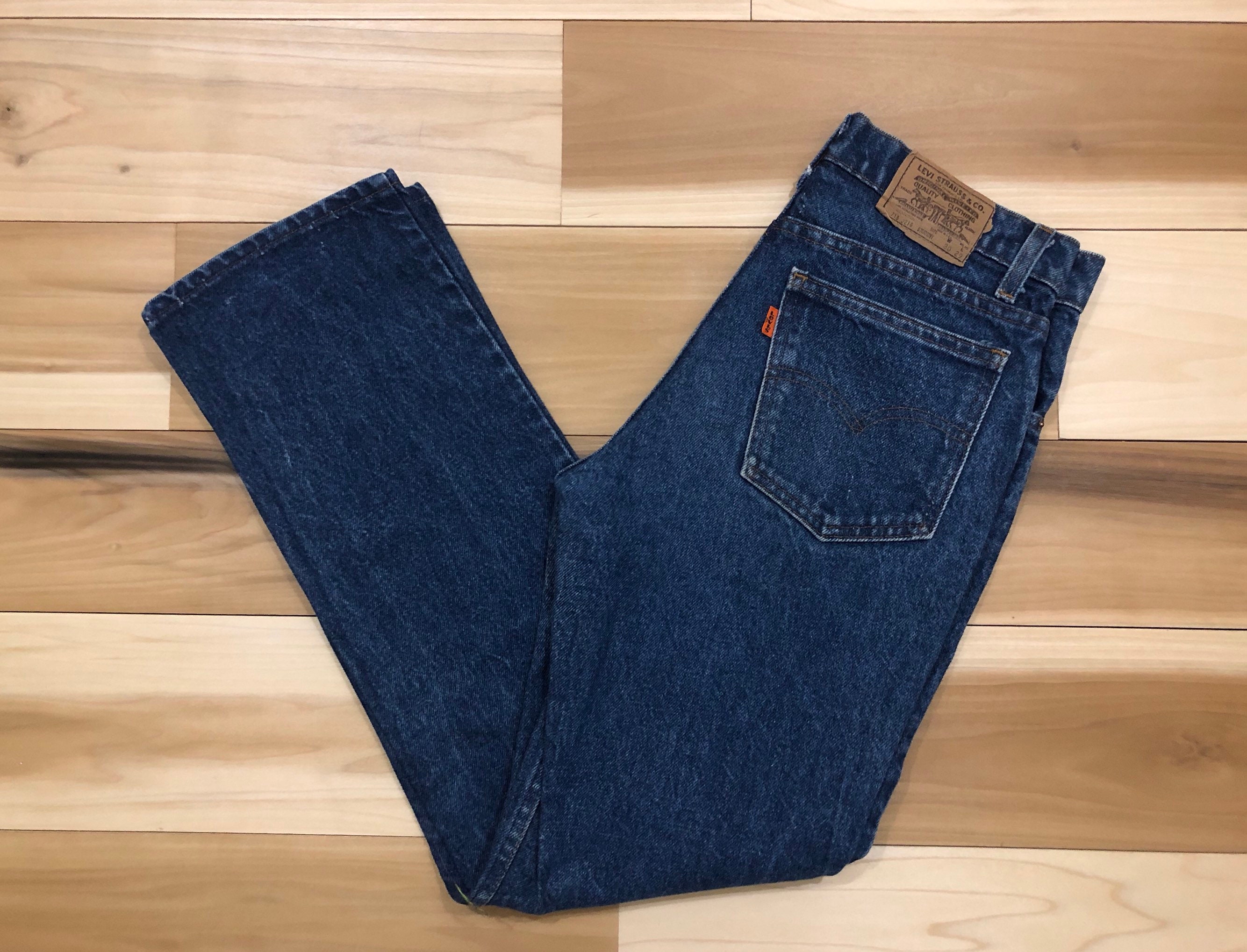 Levis 718 2025