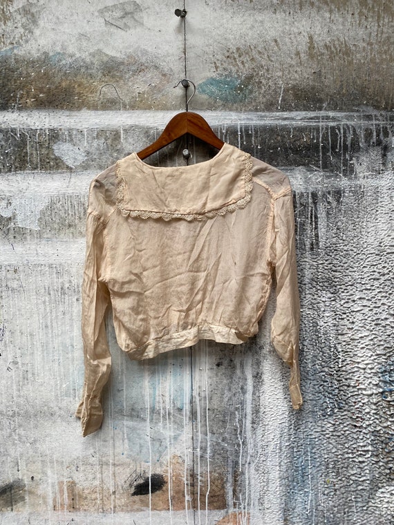 Early Antique Tissue Silk blouse - image 7