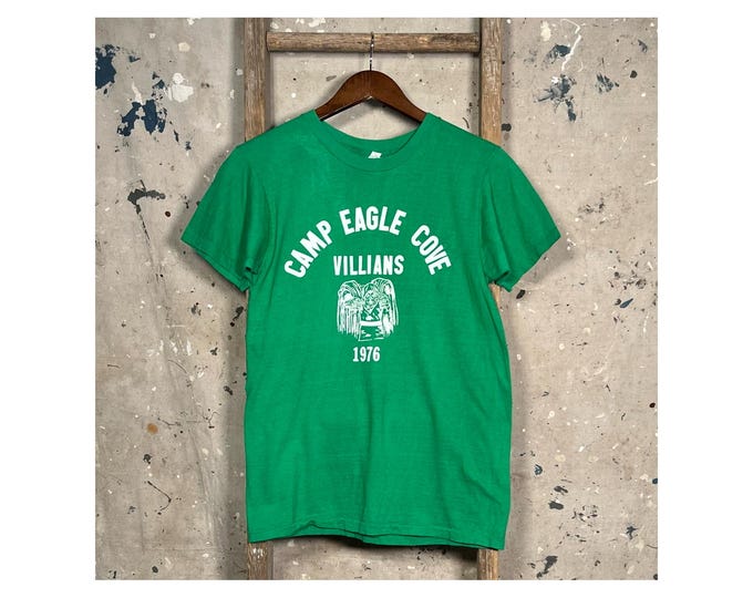 Villians '70s Camp Eagle Cove T-shirt