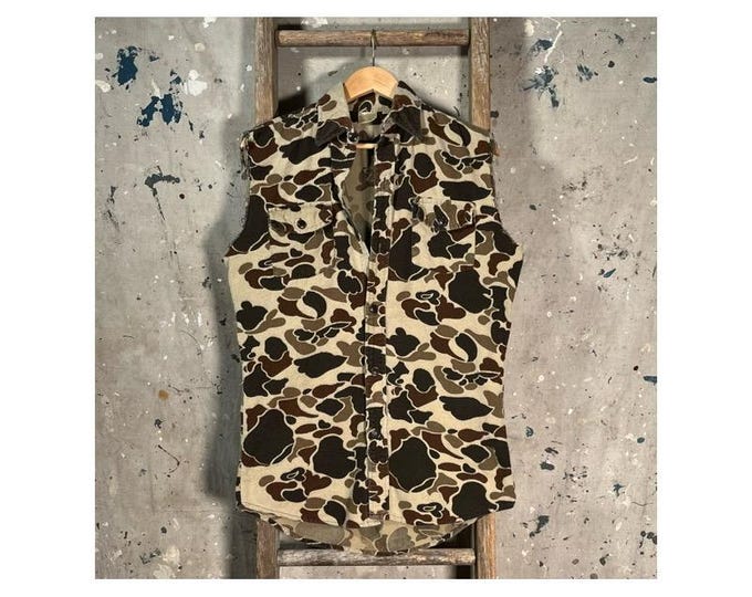 Sleeveless 1980s Duck Camo Chamois Shirt