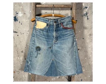 1970er Jahre Levi's Jeansrock Big E Orange Tab