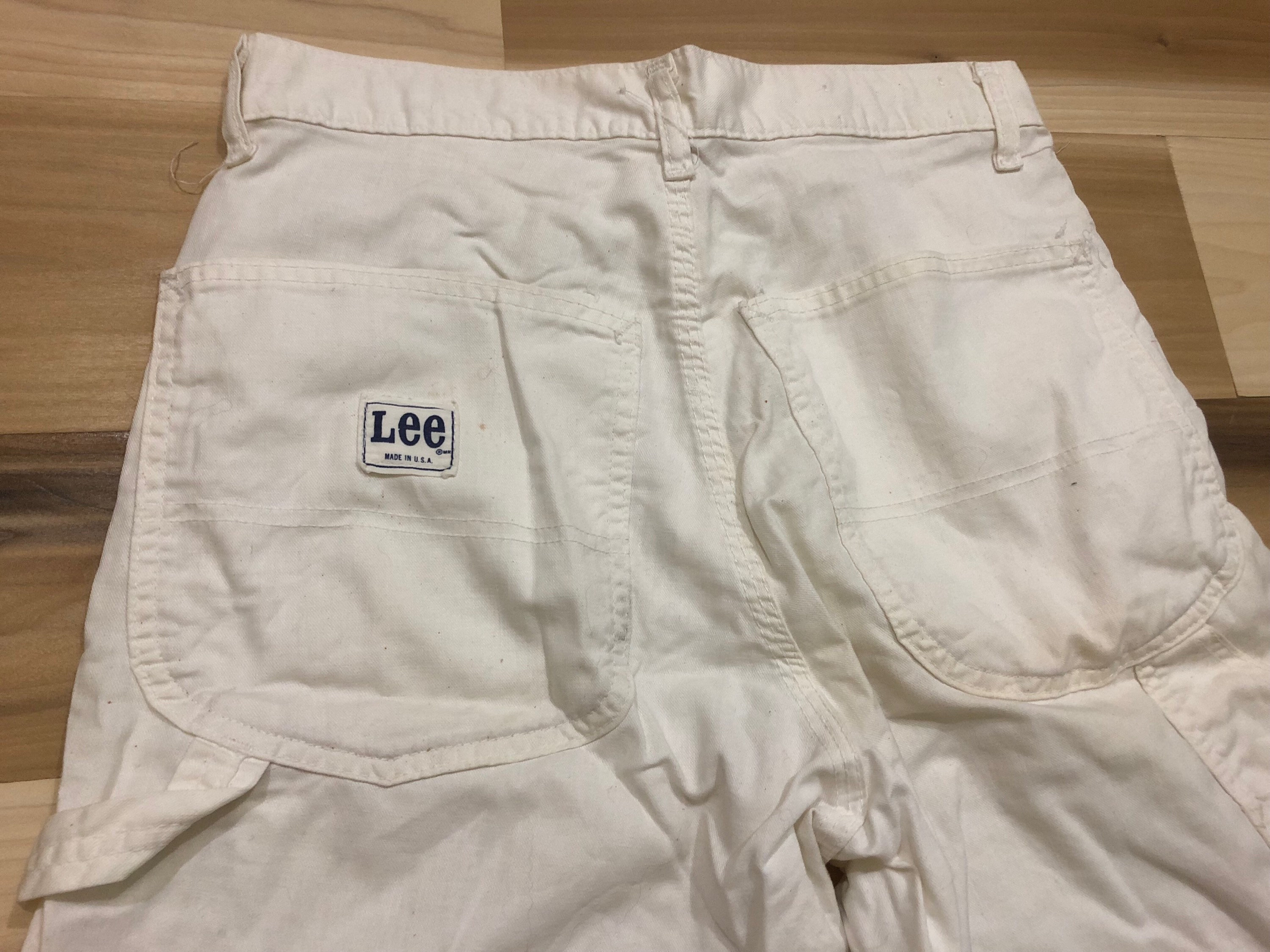70s Lee Painter Pants White Cut Off Shorts USA 28 waist 70s Lee Painter Pants White Cut Off Shorts USA 28 waist