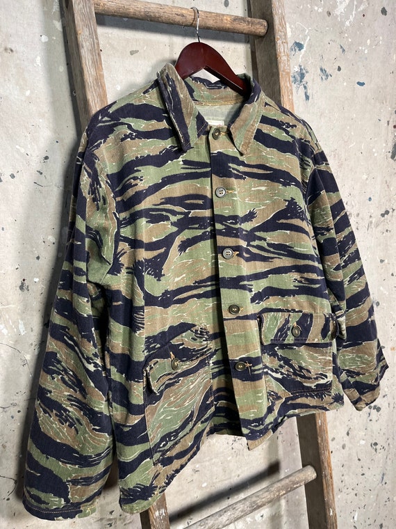 Winchester ‘70s Tiger Stripe Camo Jacket - image 4