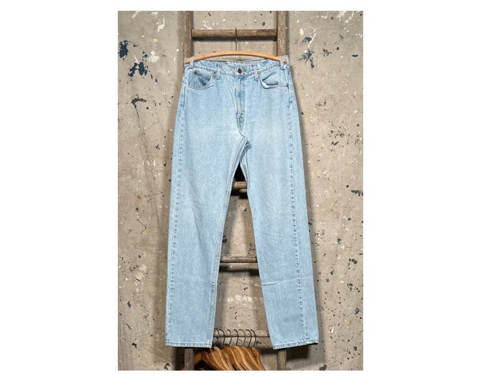 1990s Levi's 505 Jeans 32 Waist