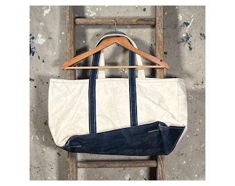LL Bean ‘90s Boat and Tote Navy Blue