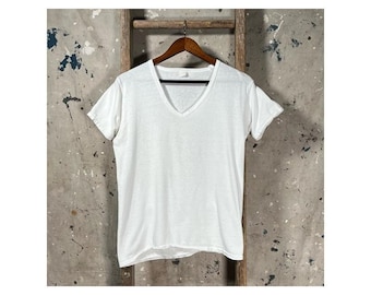 Reinforced Collar '60s T-shirt V Neck