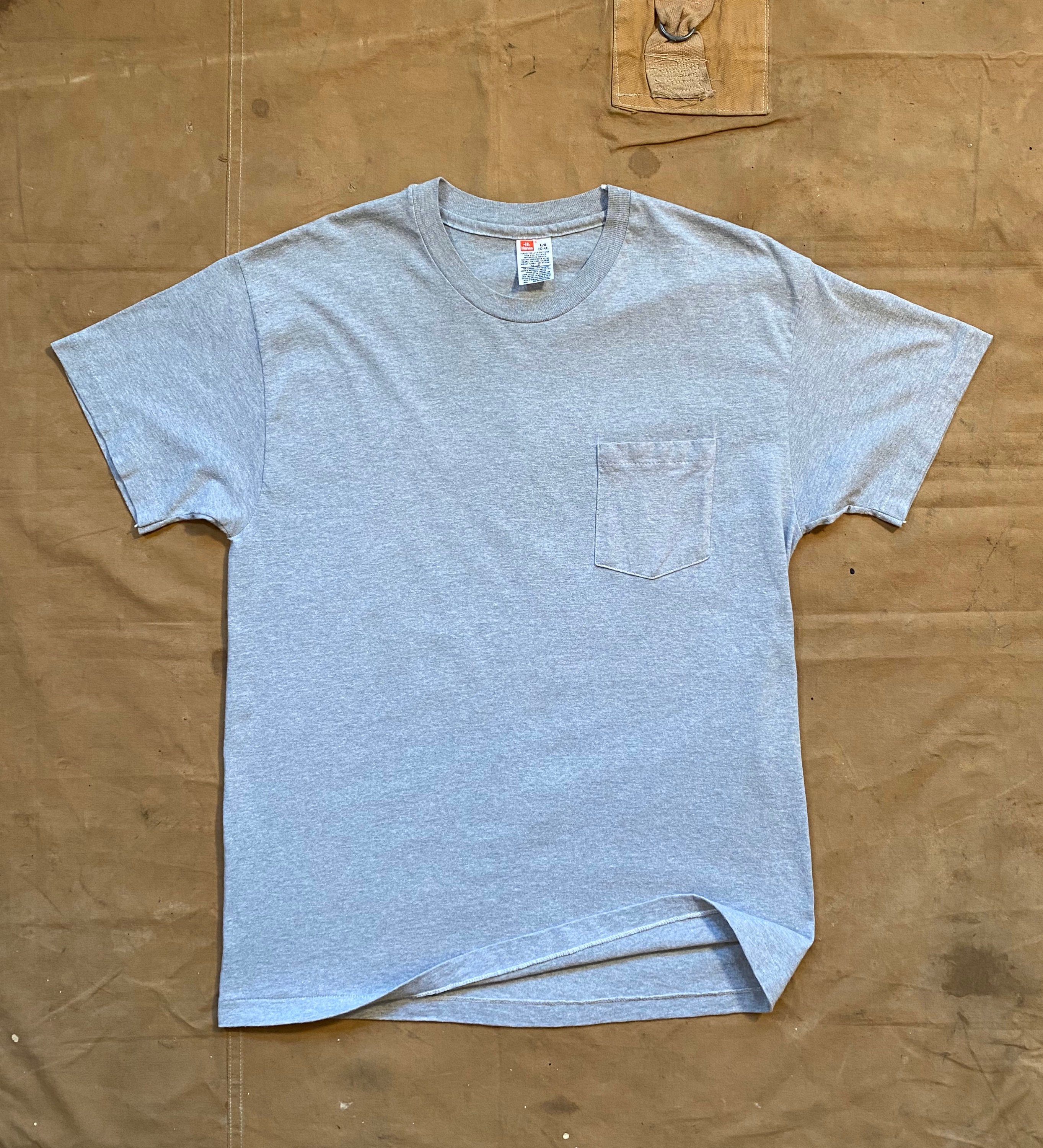 90s Gray Pocket Tee - Etsy Australia