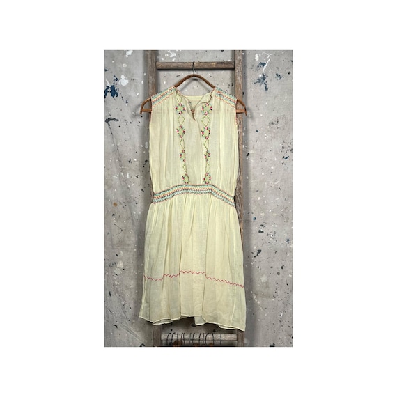 1930s / 40s Hungarian Hand Embroidered Dress Sheer - image 1