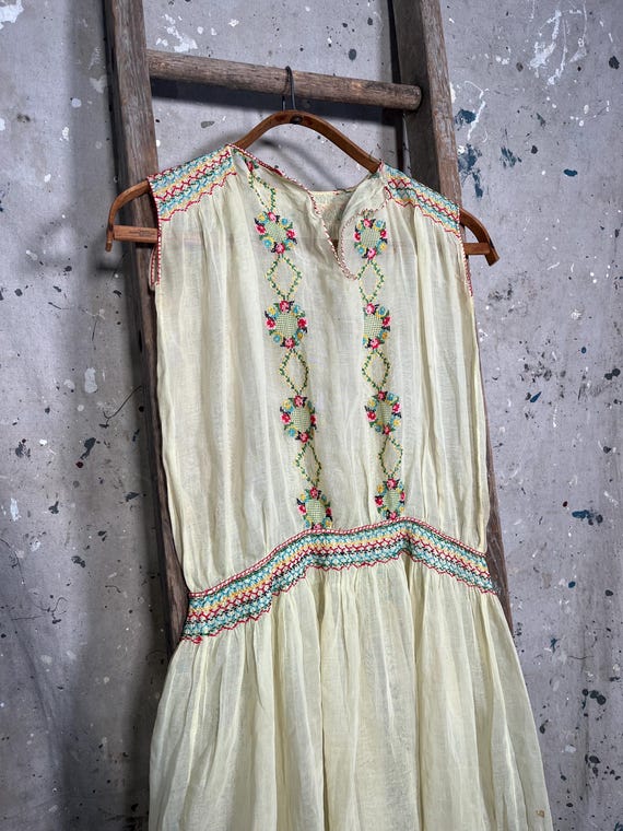 1930s / 40s Hungarian Hand Embroidered Dress Sheer - image 4