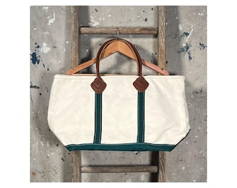 LL Bean ‘90s Boat and Tote Leather Handle
