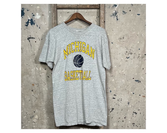 1980s Michigan Basketball t-shirt Wolverines