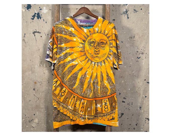 Liquid Blue 1990s Sun & Moon All Over Print T-Shirt