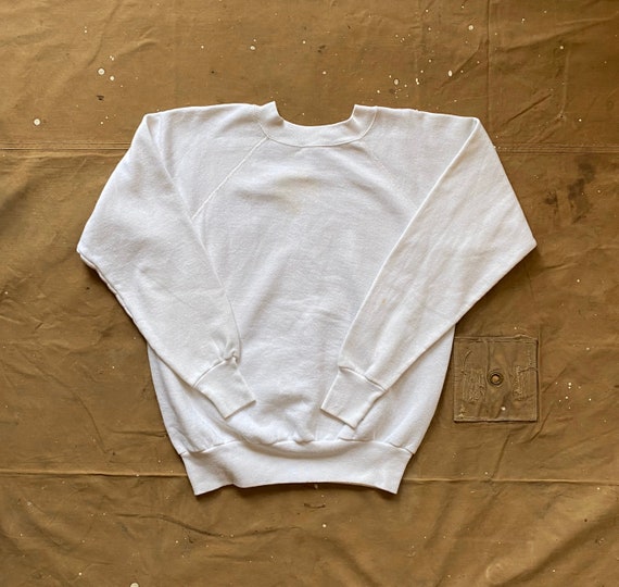 White Sweatshirt Raglan distressed*
