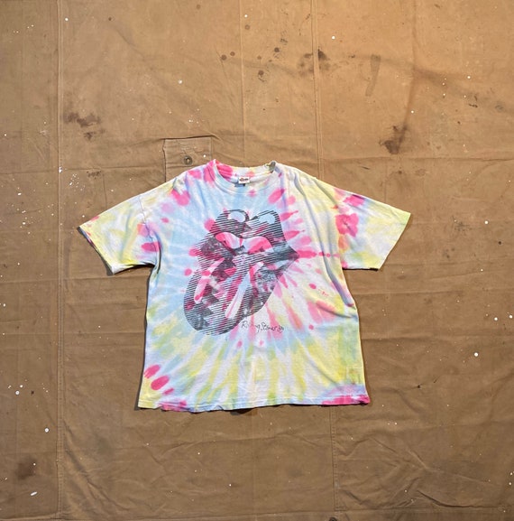 tie dye rolling stones shirt