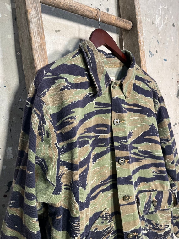 Winchester ‘70s Tiger Stripe Camo Jacket - image 6