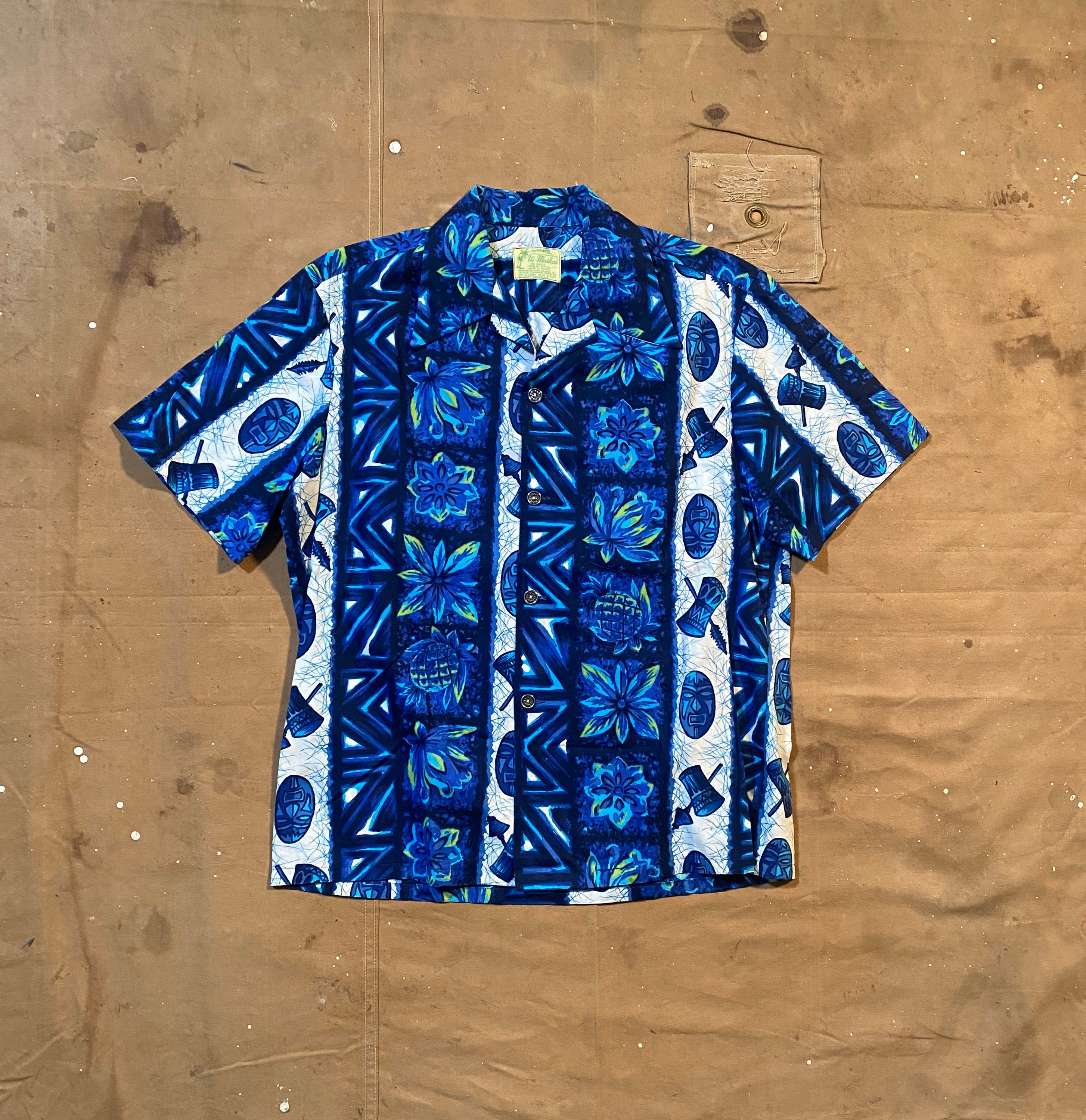 Vintage Fifties 100% Cotton Mens Button Front Hawaiian Shirt by Ui-Maikai  Size Small to Medium