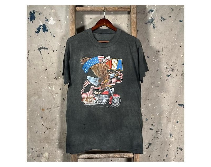3D Emblem '80s Born in USA T-Shirt