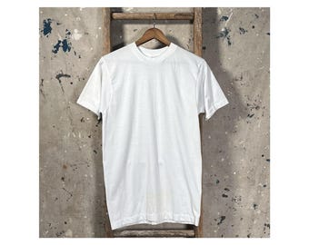 Paper thin Munsingswear White T-shirt