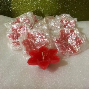 Handmade Red Flower Design Floating Candles