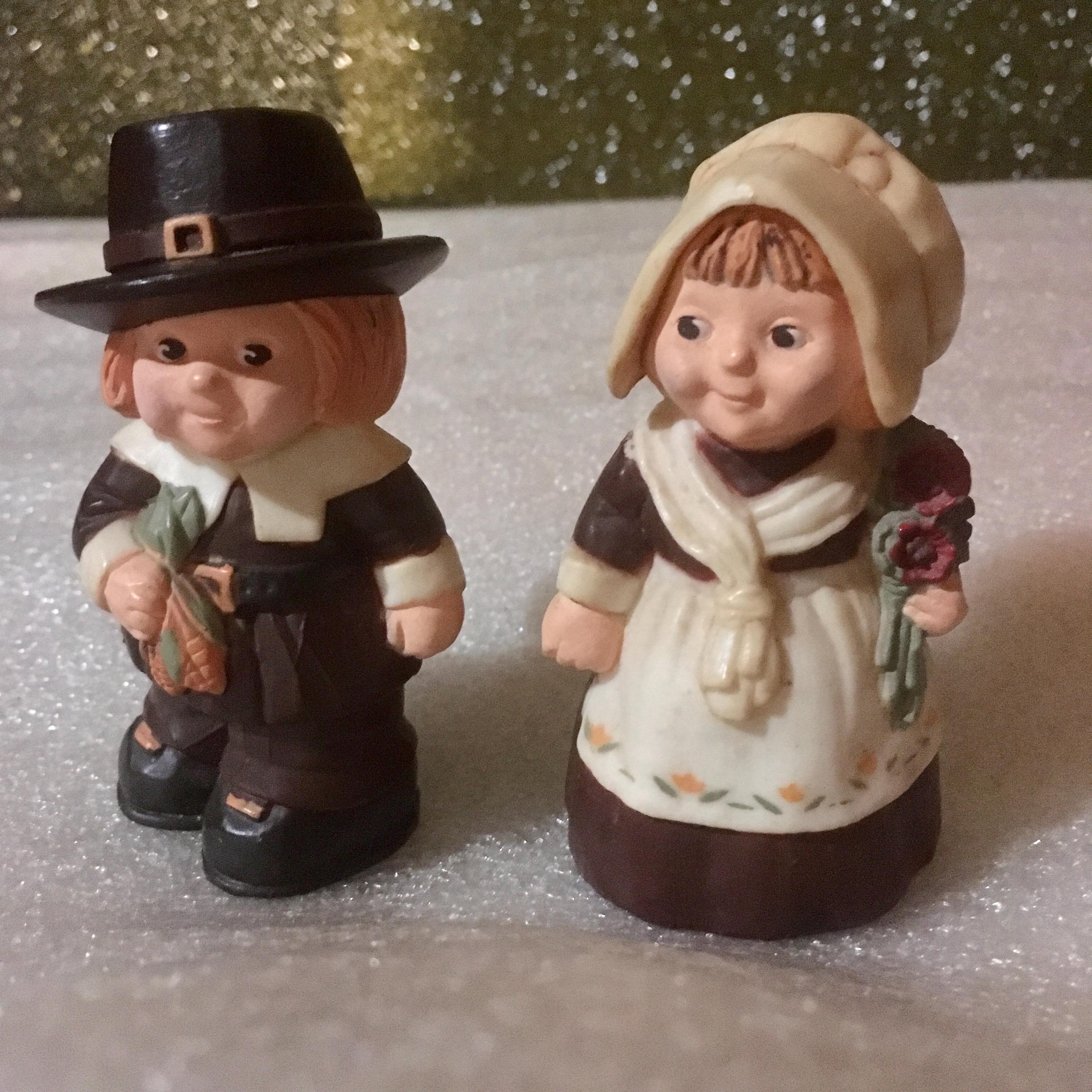 Vintage Thanksgiving Pilgrim Salt and Pepper Shakers Etsy