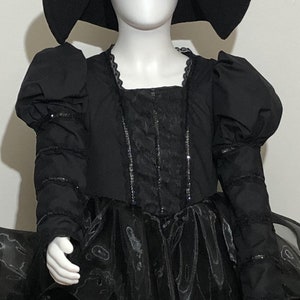 Victorian Style Wicked Witch Sizes 10-14