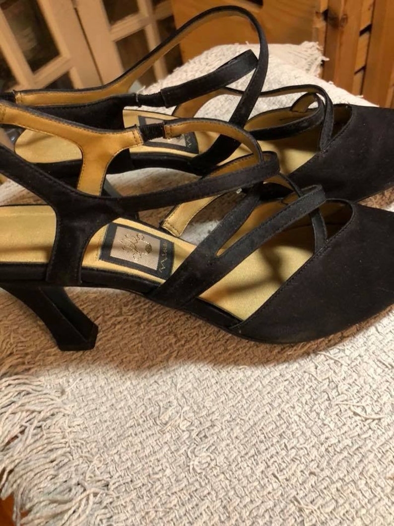 black strappy heels 2 inch