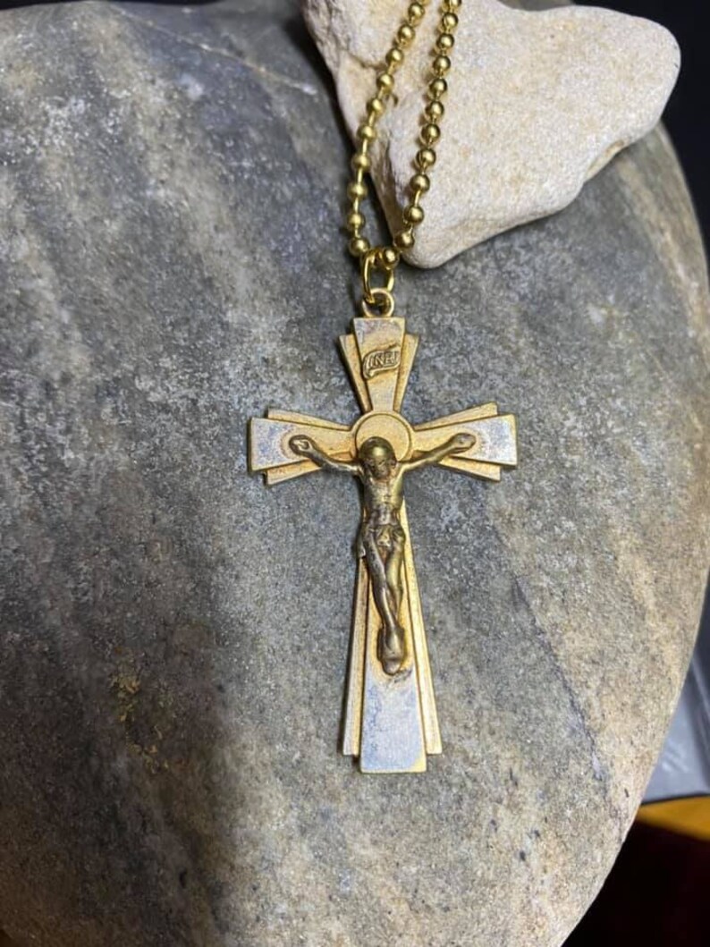 Pre-owned two inches long Lovely Vintage Gold Plated Crucifix on Gold plated ball chain.