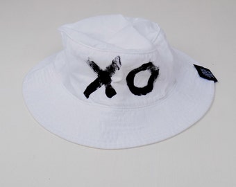 bucket hat, XO, hat with patches, gen z, handmade, trendy hat, women, men, hand painted, ruth, streetwear, street style, 90s, y2k, grunge