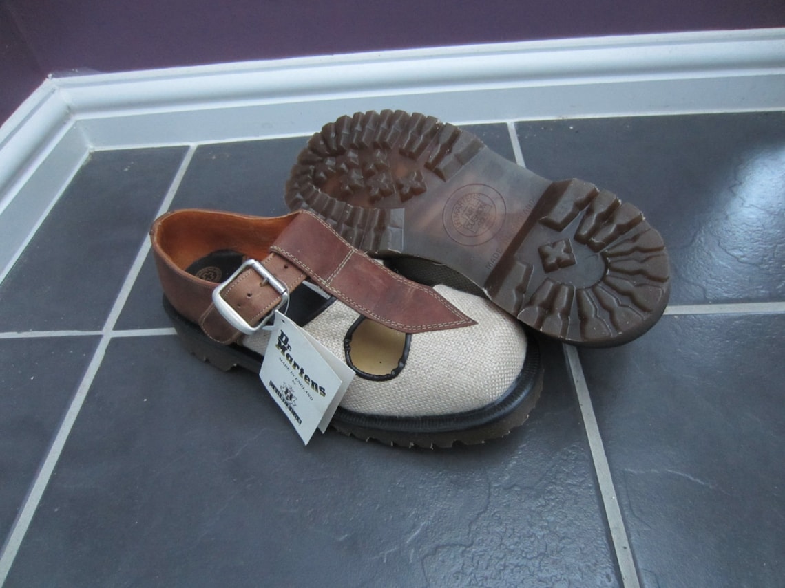 doc marten sandals klarna