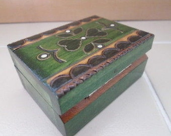 Collectible hand carved wooden box green with hearts