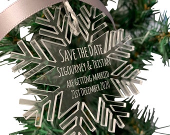 Acrylic glass engraved snowflake save the date hanger decoration perfect for wedding JSSTD17