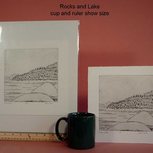 Felsen und See Radierung & Gravur, handbedruckte Originalgraphik, Bild 3