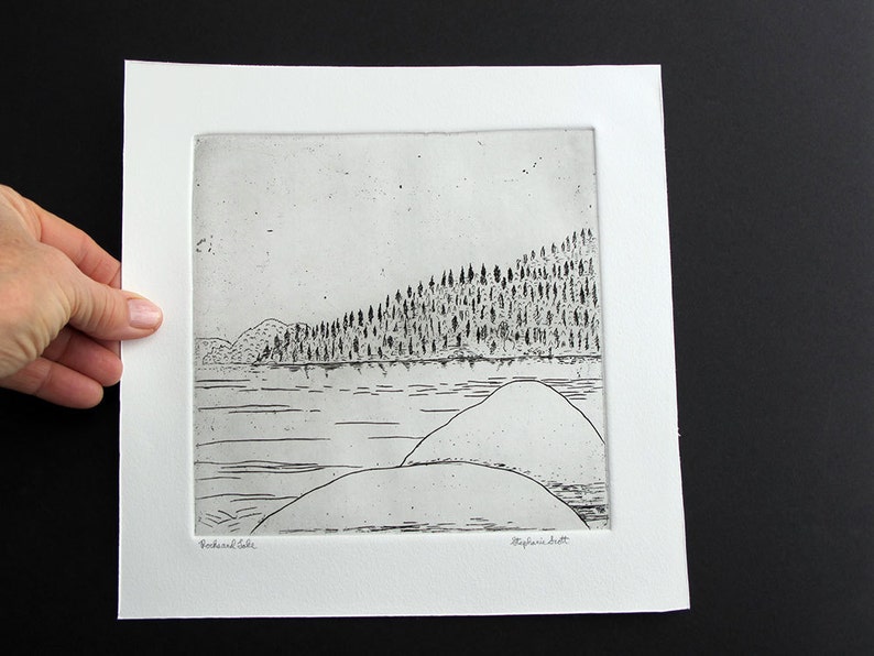 Felsen und See Radierung & Gravur, handbedruckte Originalgraphik, Bild 4