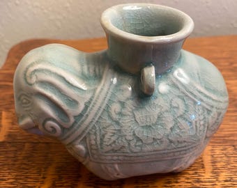 celedon elephant candle holder