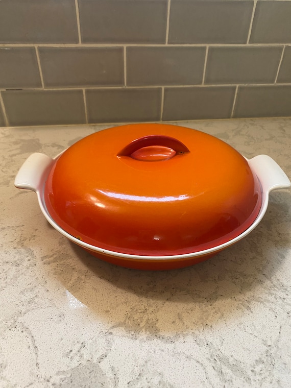 Descoware Divided Pan With Lid 