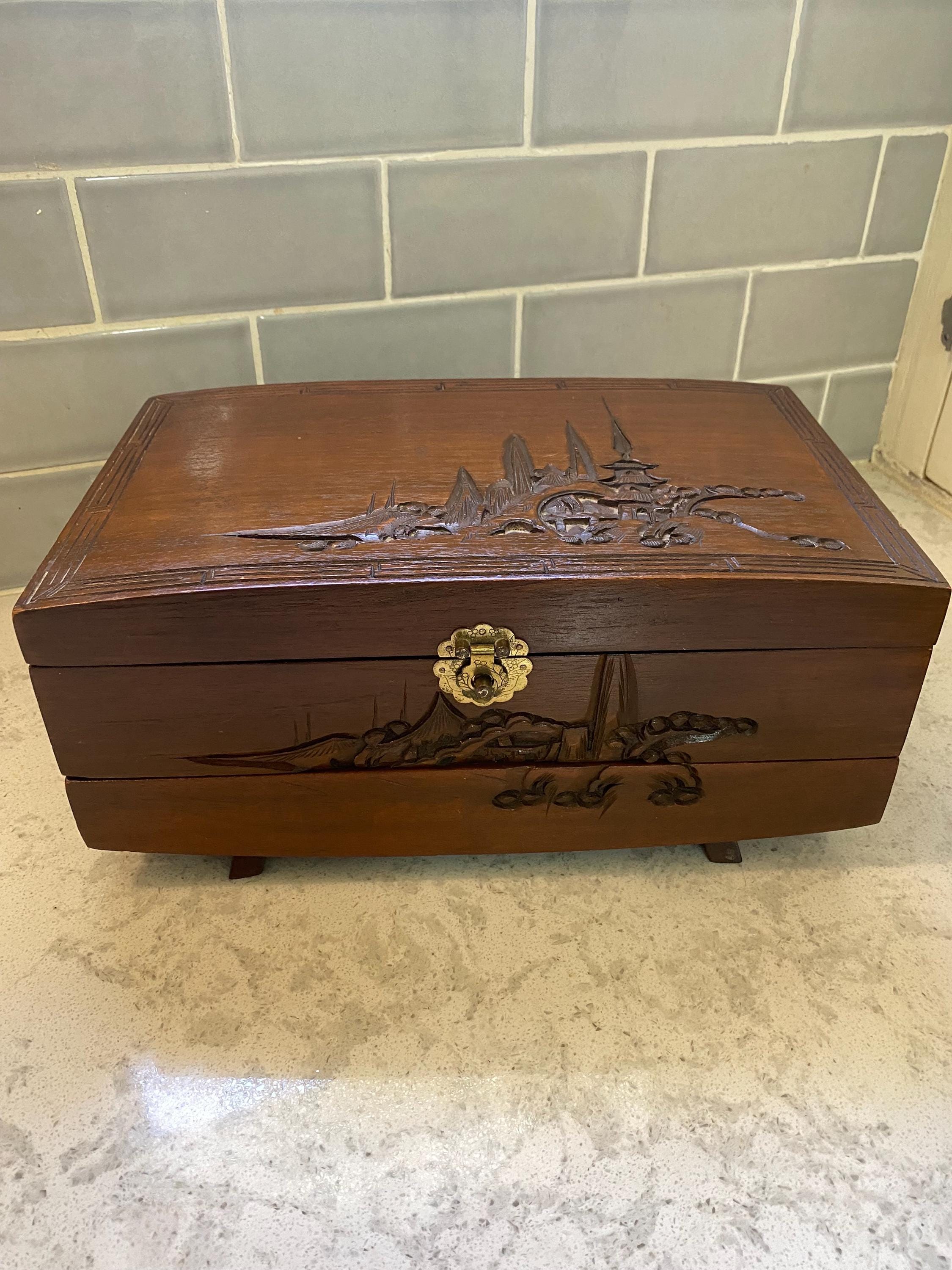 希少　骨董　箱　木箱　アンティーク　骨董　アジア　中国　台湾 希少 骨董 箱 木箱 アンティーク 骨董 アジア 中国 台湾 【公式通販】