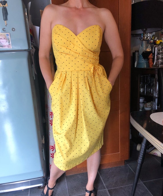 Vintage yellow strapless dress