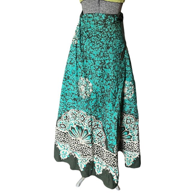 スカート vintage 70s batik wrap skirt 1970s Bohemian Cotton Batik Print Wrap Around Skirt Long A
