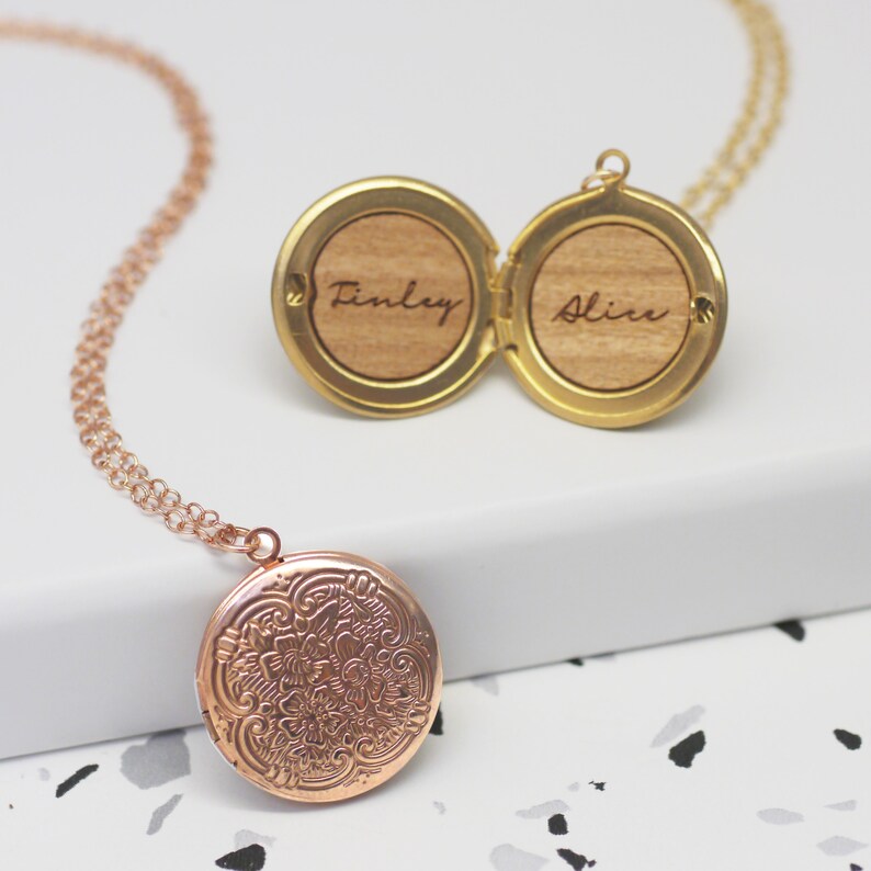 Name Necklace Childrens Names Locket Necklace Personalized Etsy