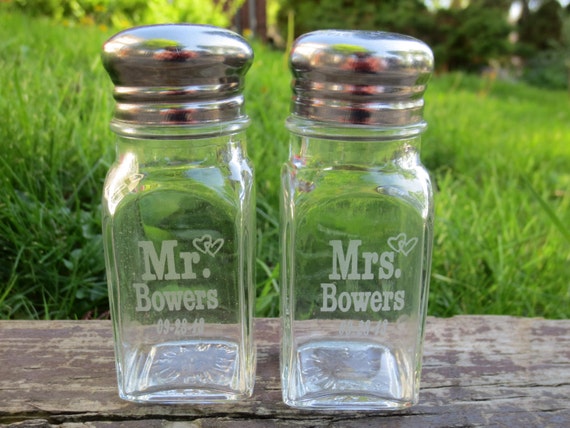 Pepper & Salt Guest Gift Wedding Reagent Glass Personalised Wedding Giveaway 