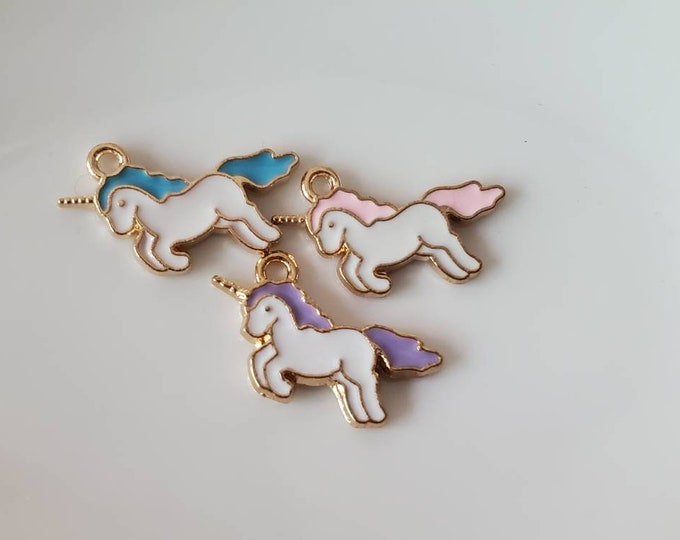 10 Unicorn charms, light gold alloy, enamel, 20x15x1.5mm, Hole: 1mm, light blue, pink, lilac, unicorn pendant, kids jewelry