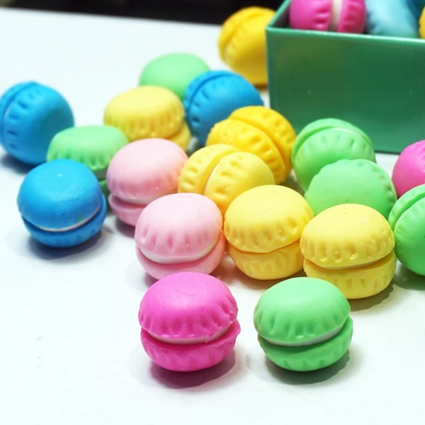 MINI MACARONS in small gift box, Dollhouse cookies, Colorful pastries, Polymer clay sweets, Mini gift for kids