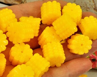 Rubber Corn Cabochons, Halloween Thanksgiving Craft, Jewelry Supplies